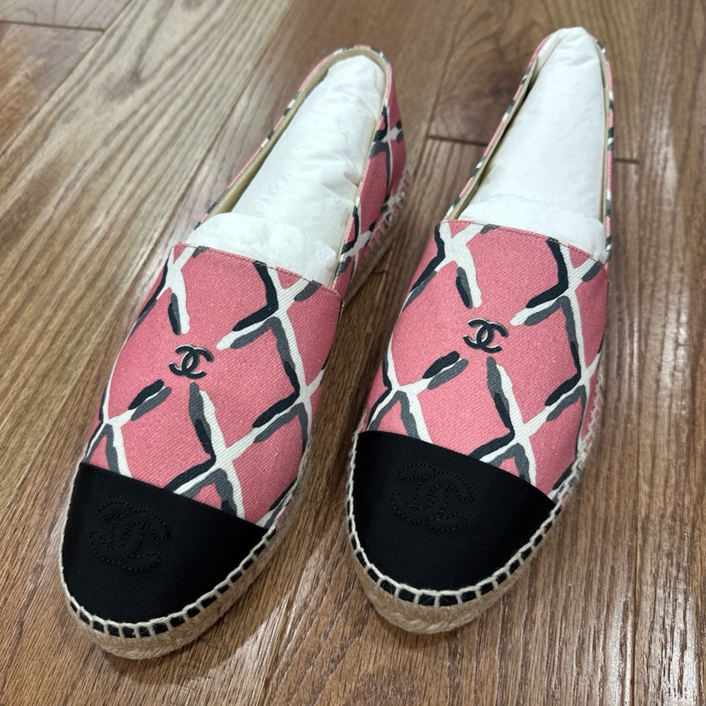 Chanel Pink and Black Patterned Espadrilles 41